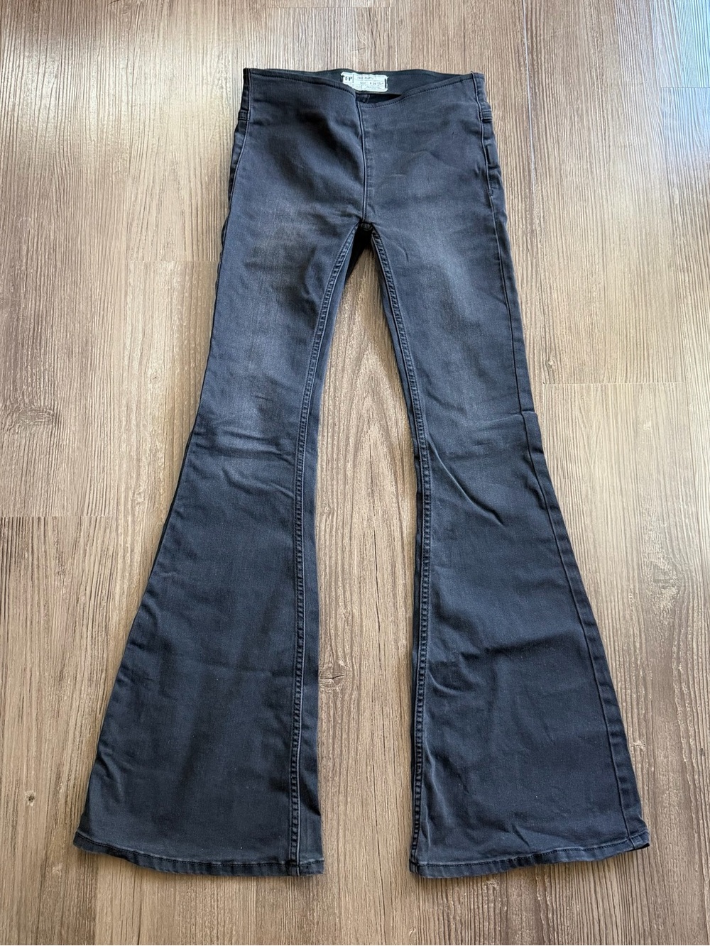 Free People Penny Pull On Flare Jeans 24 Short Black Stretch Denim